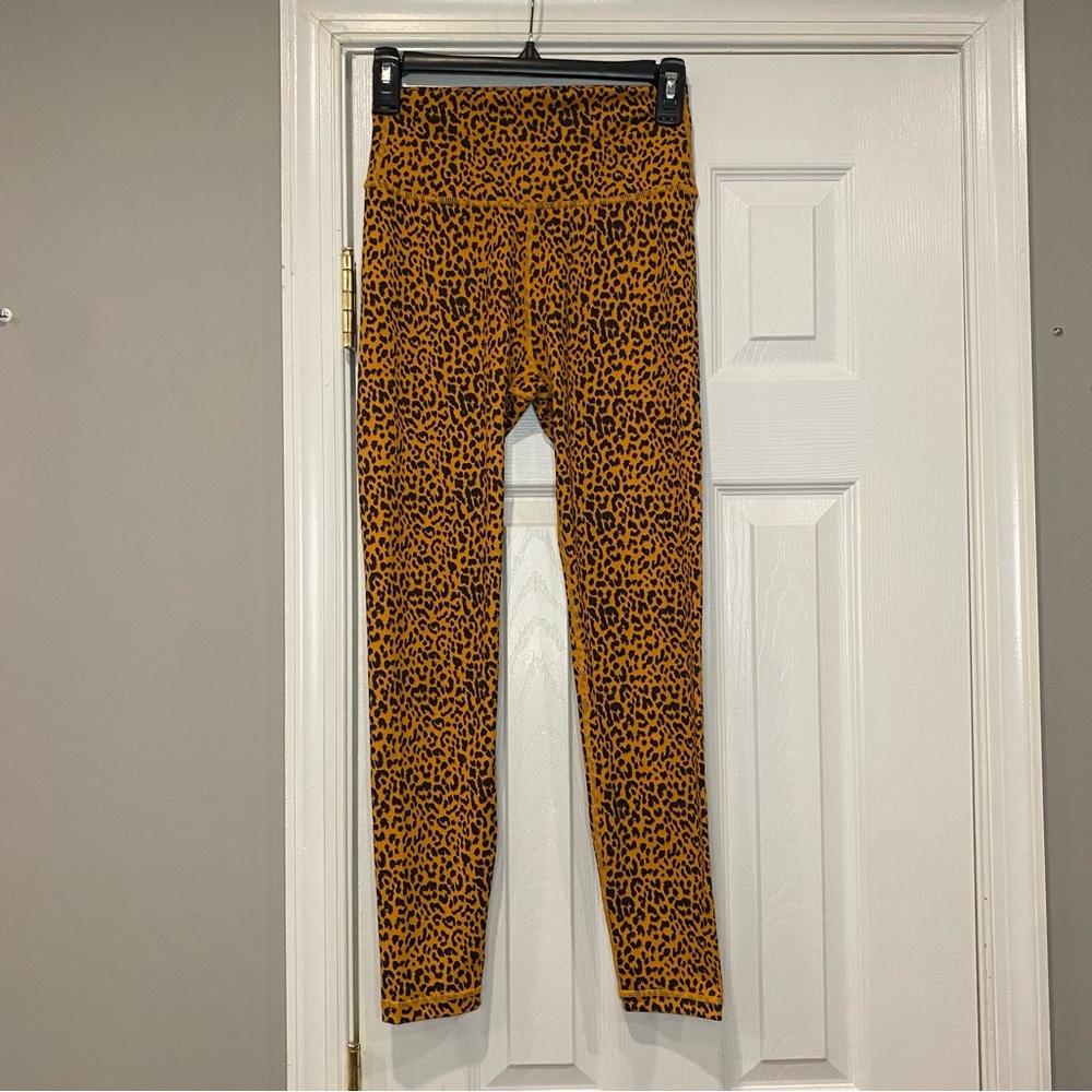 Anthropologie All Fenix Cheetah Leggings Medium Orange Tan Black Womens Athletic